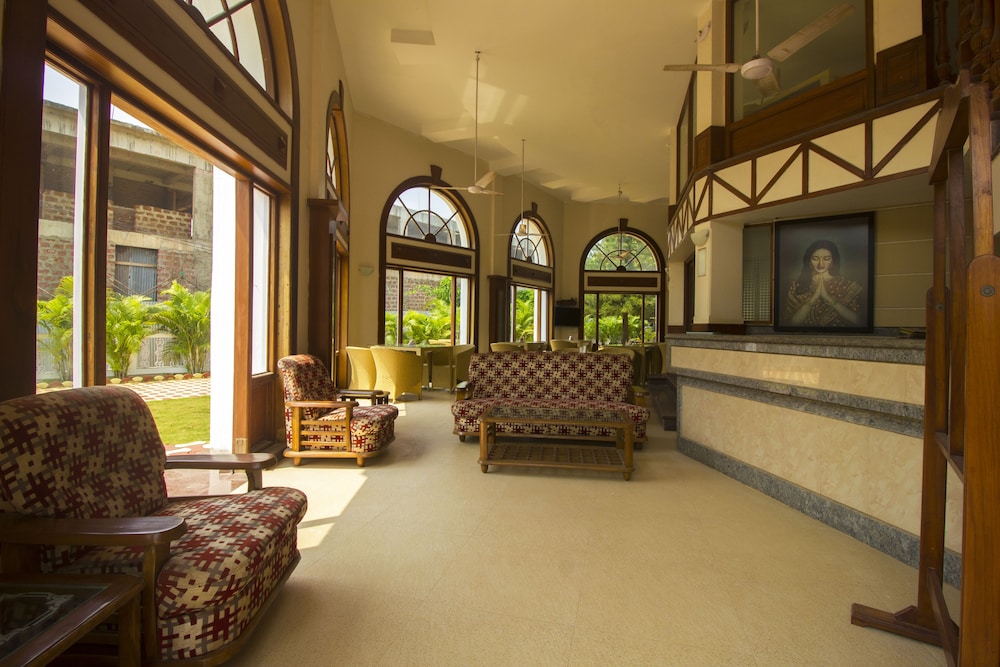 Sunset Beach Resort — Candolim — photo 4