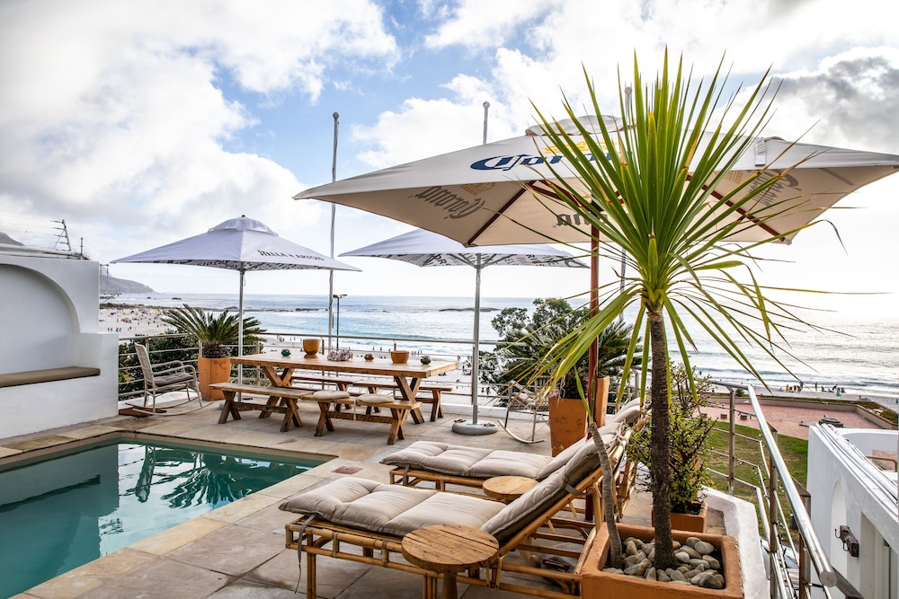 Sea Castle Hotel Camps Bay — 4-Star Luxury Hotel in Cape Town, South Africa