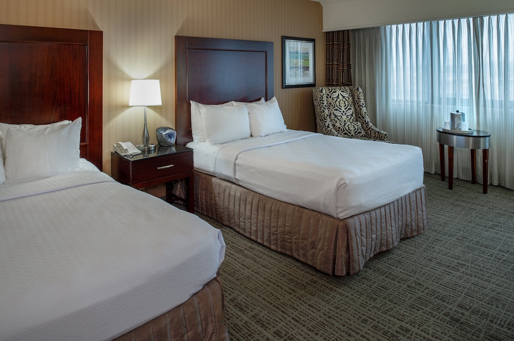 Crowne Plaza St. Louis Airport by IHG - photo 27