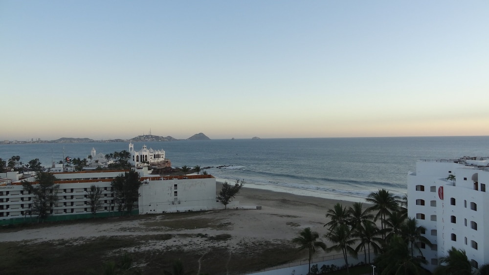 Beach/ocean view