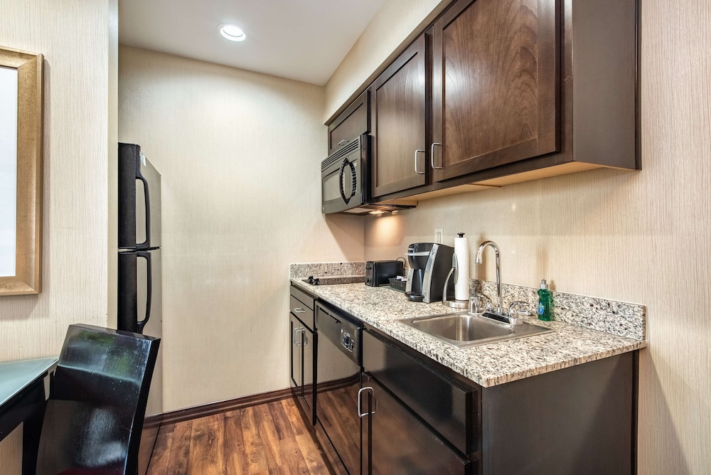 Homewood Suites by Hilton Oxnard Camarillo - photo 22