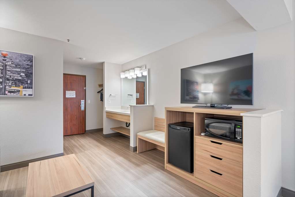 Best Western Lake Oswego Portland Hotel & Suites - photo 67
