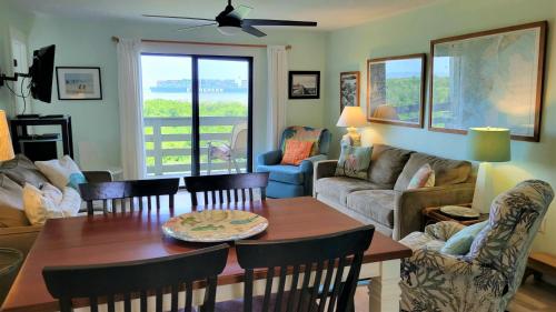 Lighthouse Point 19B by Tybee Beach Vacation Rentals — 4-Star Luxury Hotel in Tybee Island, United States