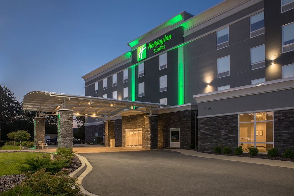 Holiday Inn & Suites Decatur Forsyth by IHG in Decatur, United States