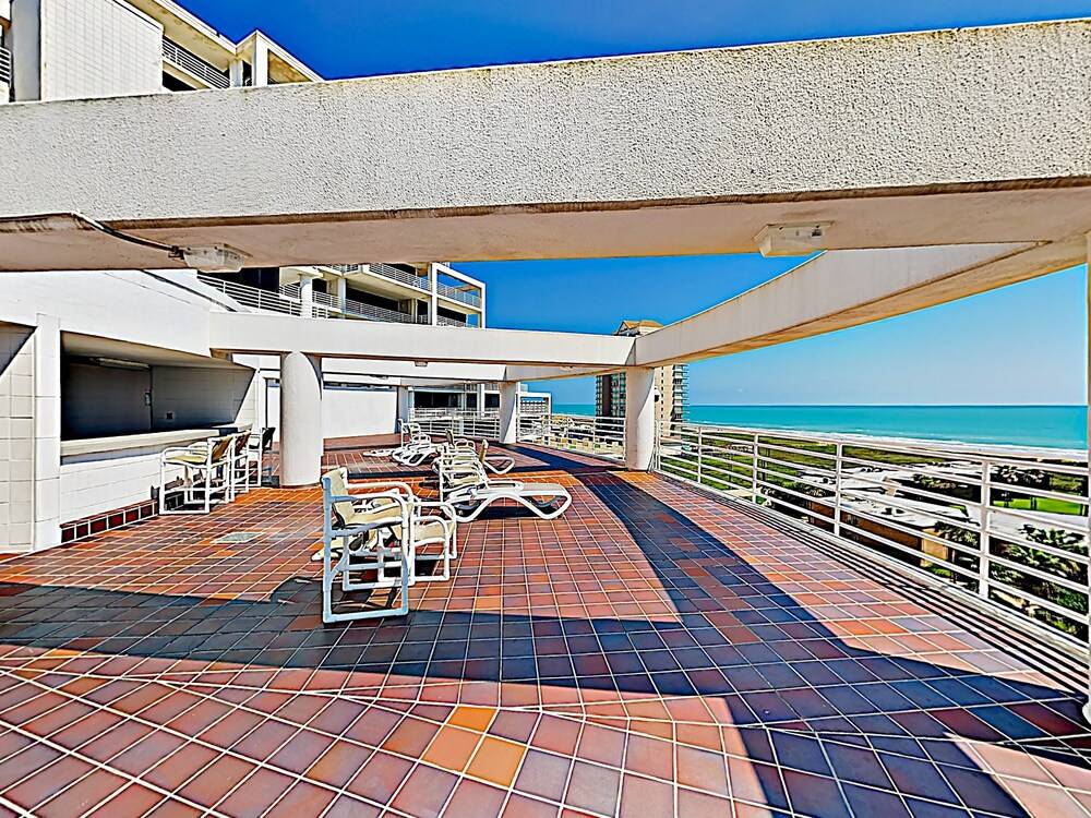 Sunchase Iv Resort - photo 20