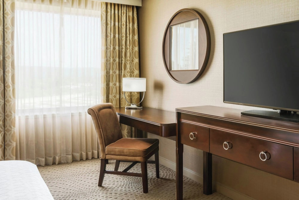 Sheraton Great Valley Hotel - photo 18