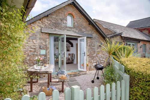 Jasmine Cottage — 4-Star Luxury Hotel in Paignton, United Kingdom