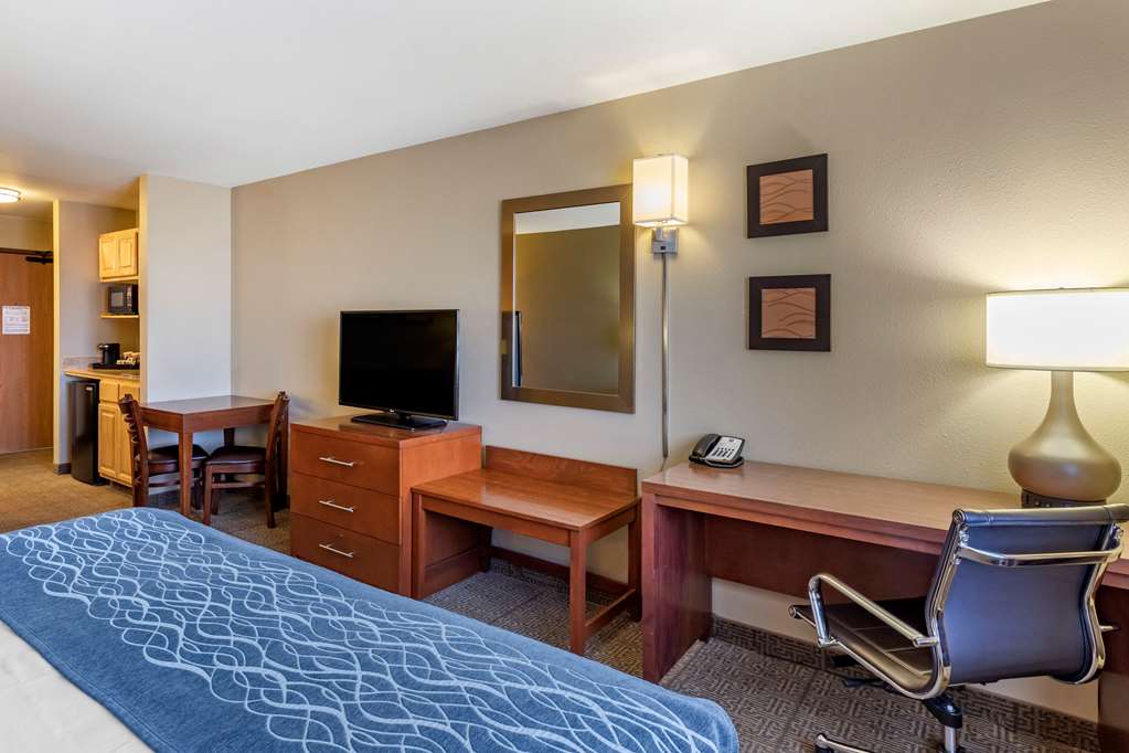 Comfort Inn Evansville Casper - photo 25