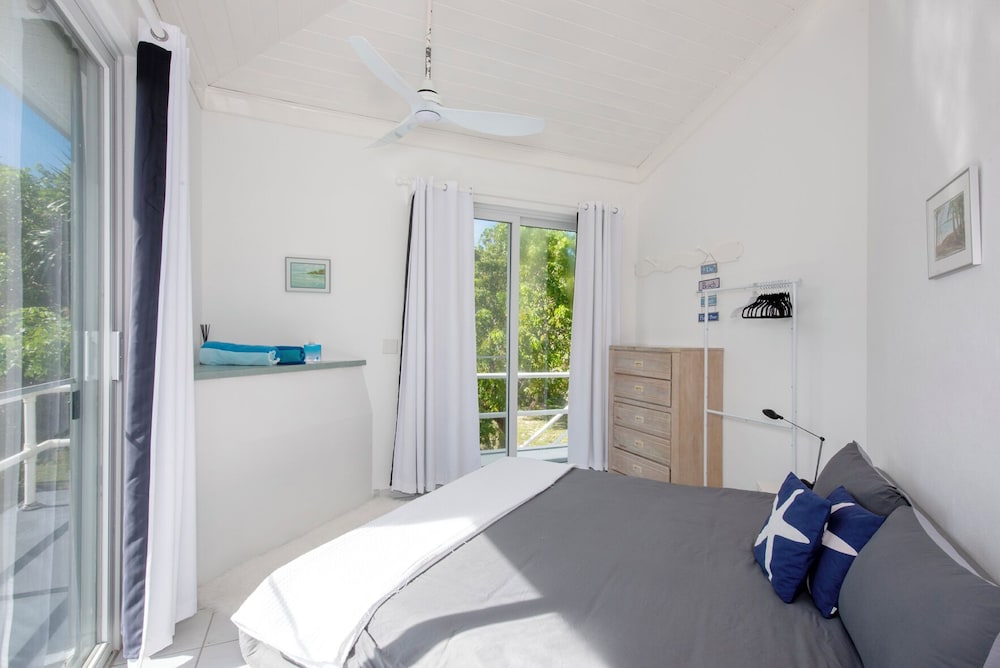 Newly Built Luxury Villa On The Beach — 4-Star Luxury Hotel in Governor's Harbour, Bahamas