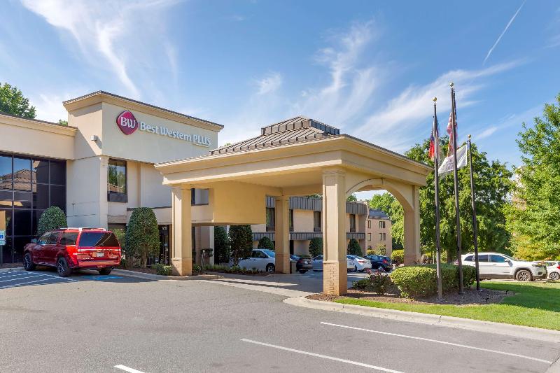 Best Western Plus Cary Inn NC State — Cary — photo 5