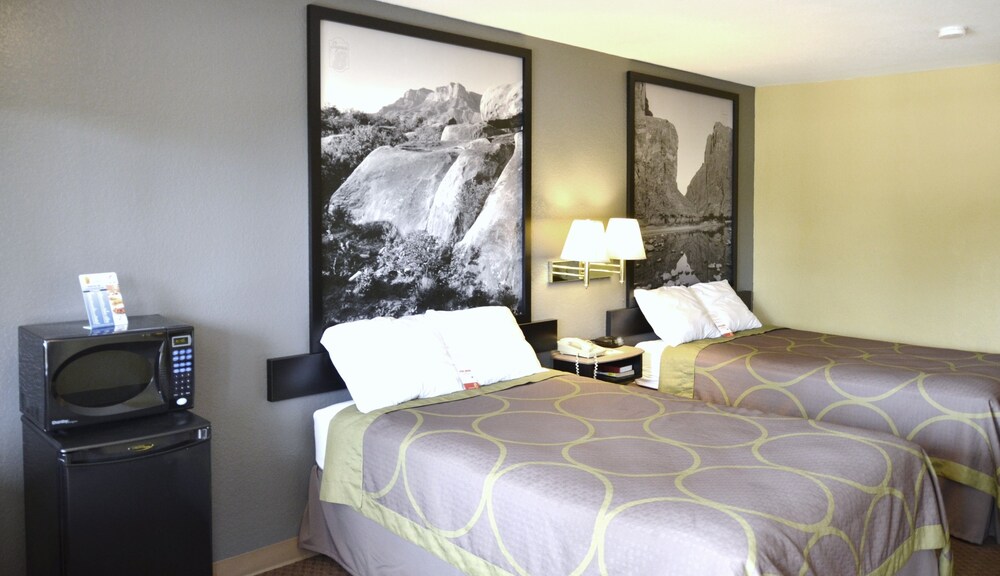 SureStay Hotel by Best Western Spring North Houston - photo 9