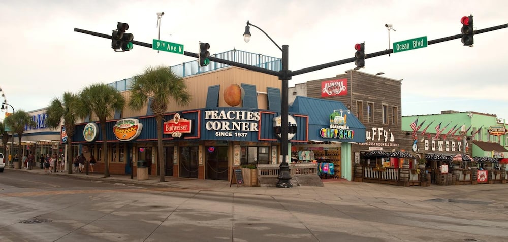 Aqua Beach Inn - photo 25