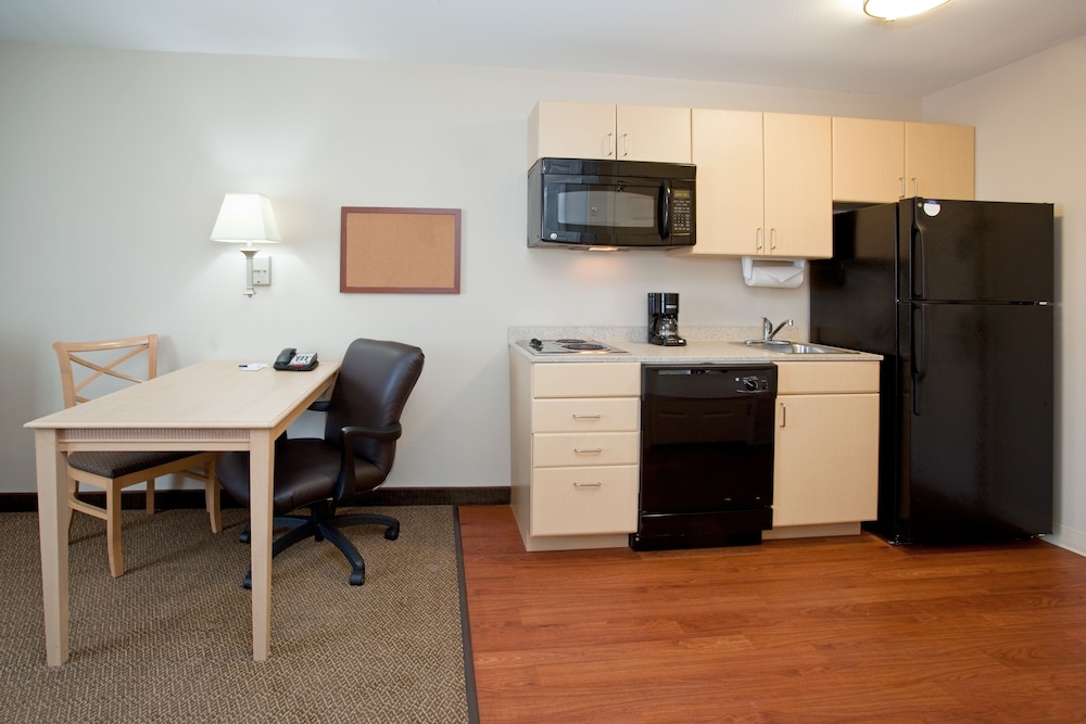 Candlewood Suites Sheridan by IHG - photo 22