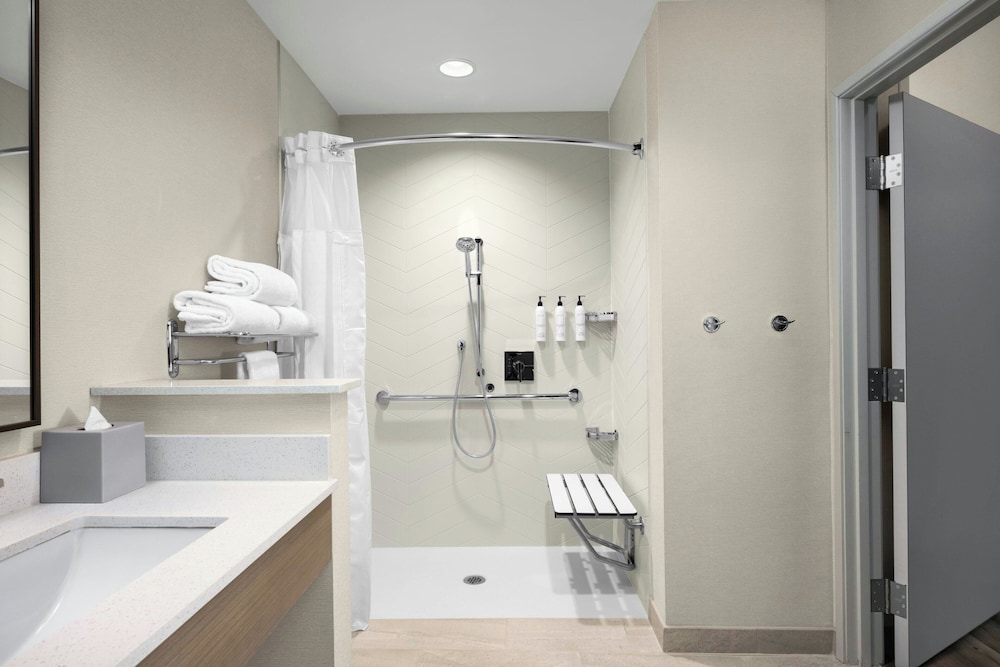 Fairfield by Marriott Inn & Suites Livermore - photo 11