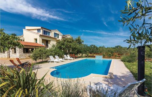 Two Bedroom Apartment 0 In Vodnjan — 4-Star Luxury Hotel in Vodnjan, Croatia