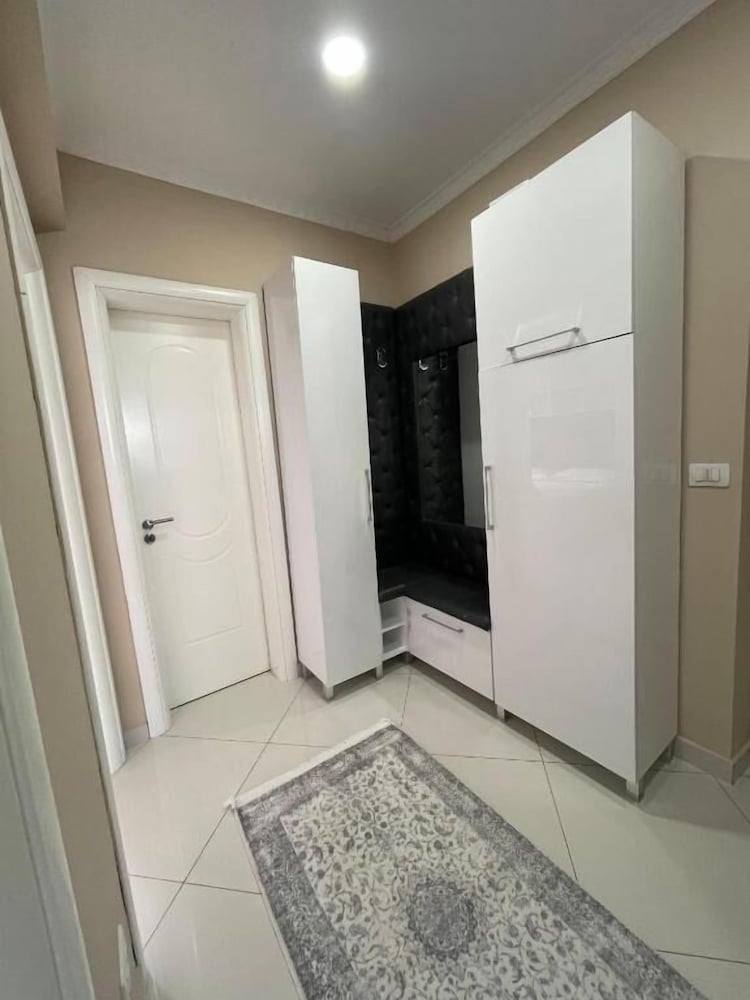 Edion Center Apartment — 4-Star Luxury Hotel in Shkoder, Albania