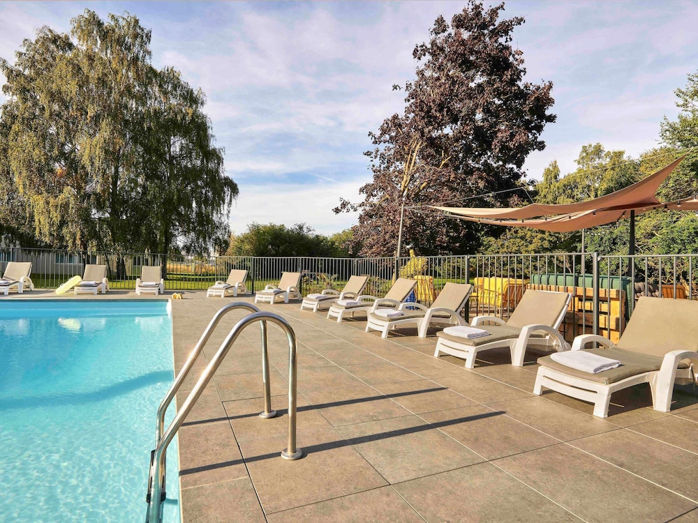 Novotel Roissy Saint Witz — 4-Star Luxury Hotel in Saint-Witz, France