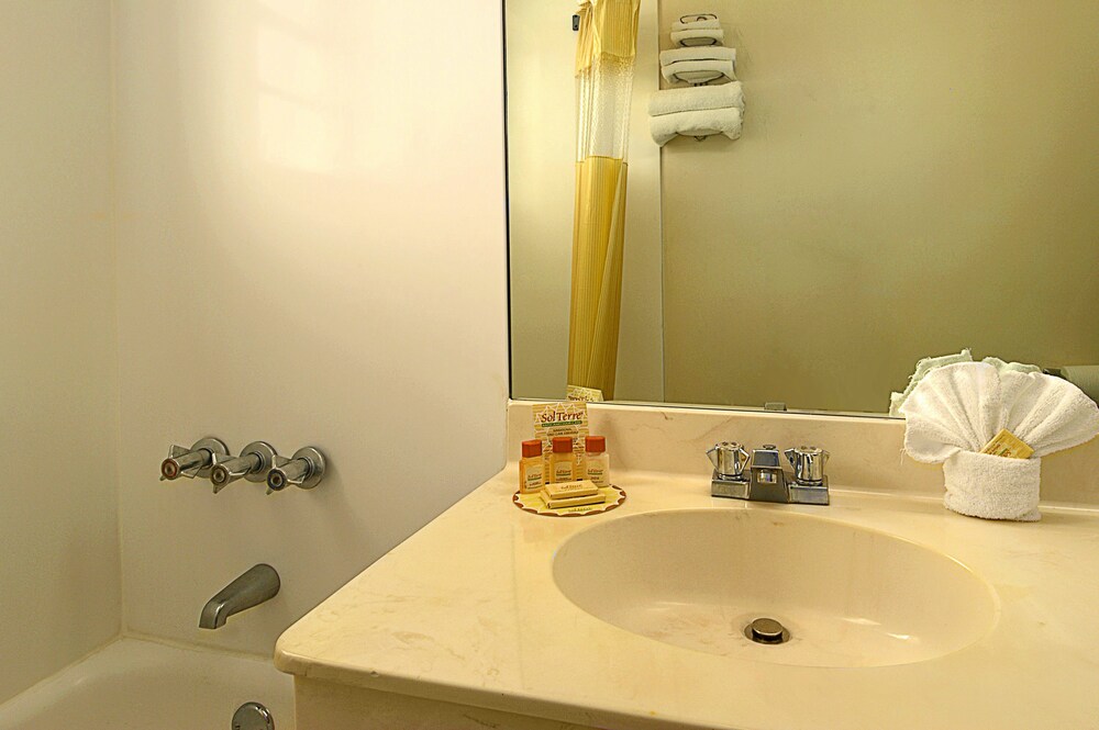 Seagull Hotel Miami Beach - photo 21