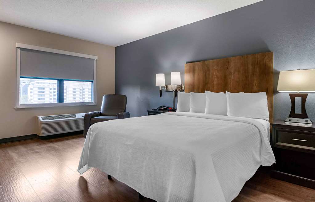 Extended Stay America Premier Suites Seattle Bellevue Downtown - photo 17