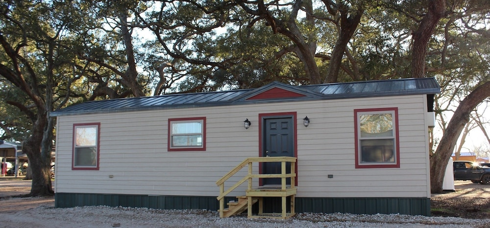 Custom Touch Village Bay City - photo 19