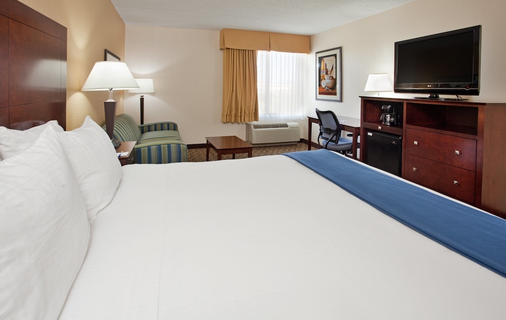 Holiday Inn Express Scottsdale North by IHG - photo 11