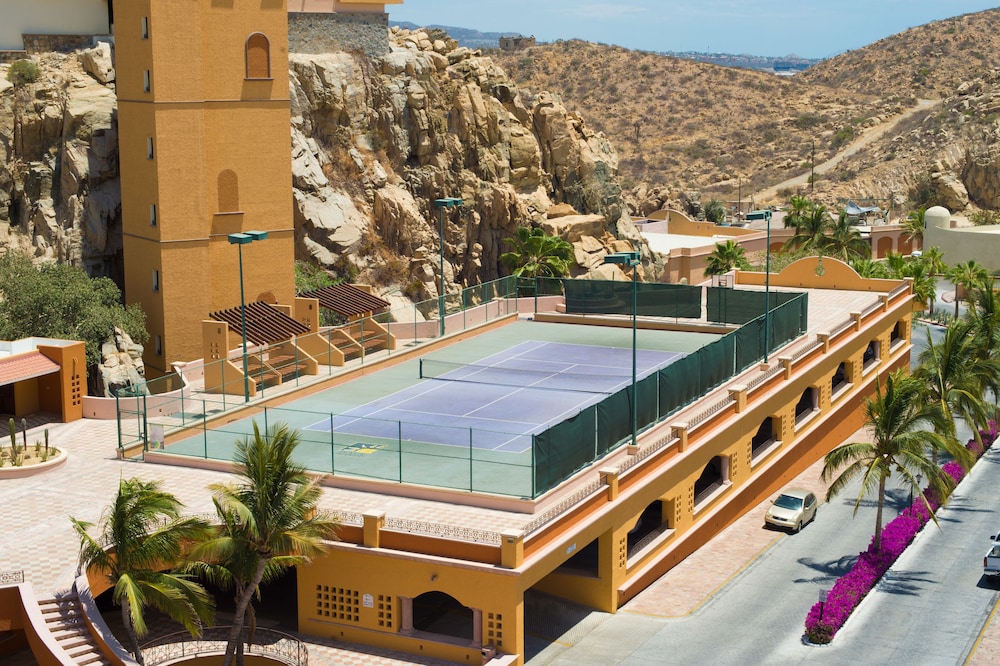 Tennis court