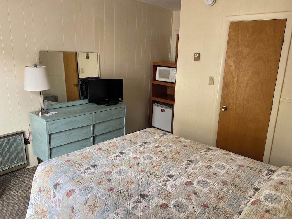 Grand View Motel - photo 20