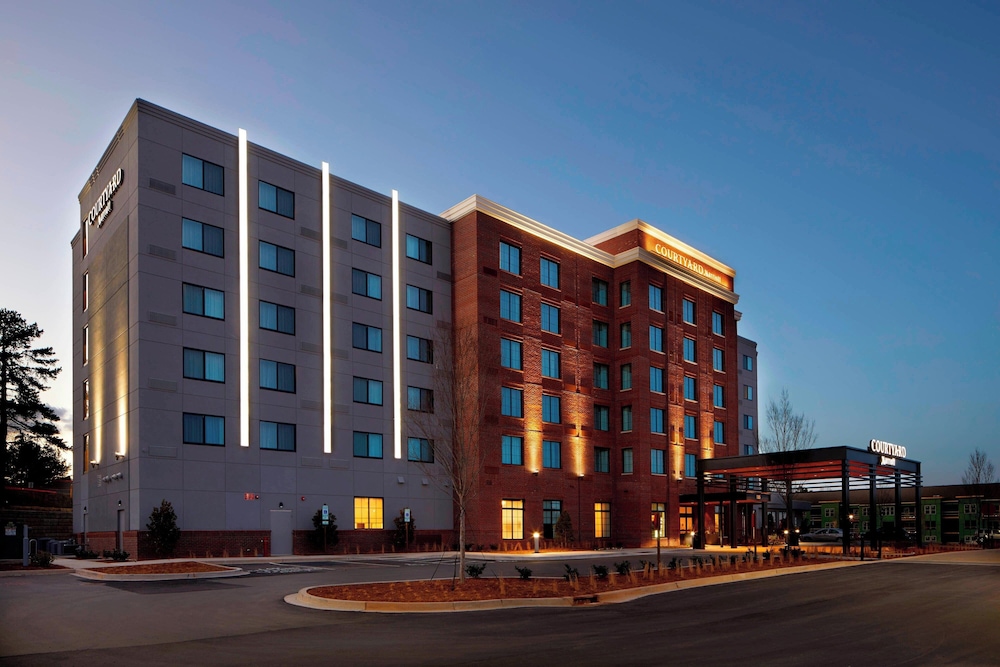 Courtyard by Marriott Charlotte Fort Mill SC - carbon neutral hotel in Fort Mill