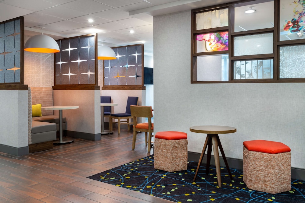Hampton Inn Ft. Lauderdale Commercial Blvd. - photo 15