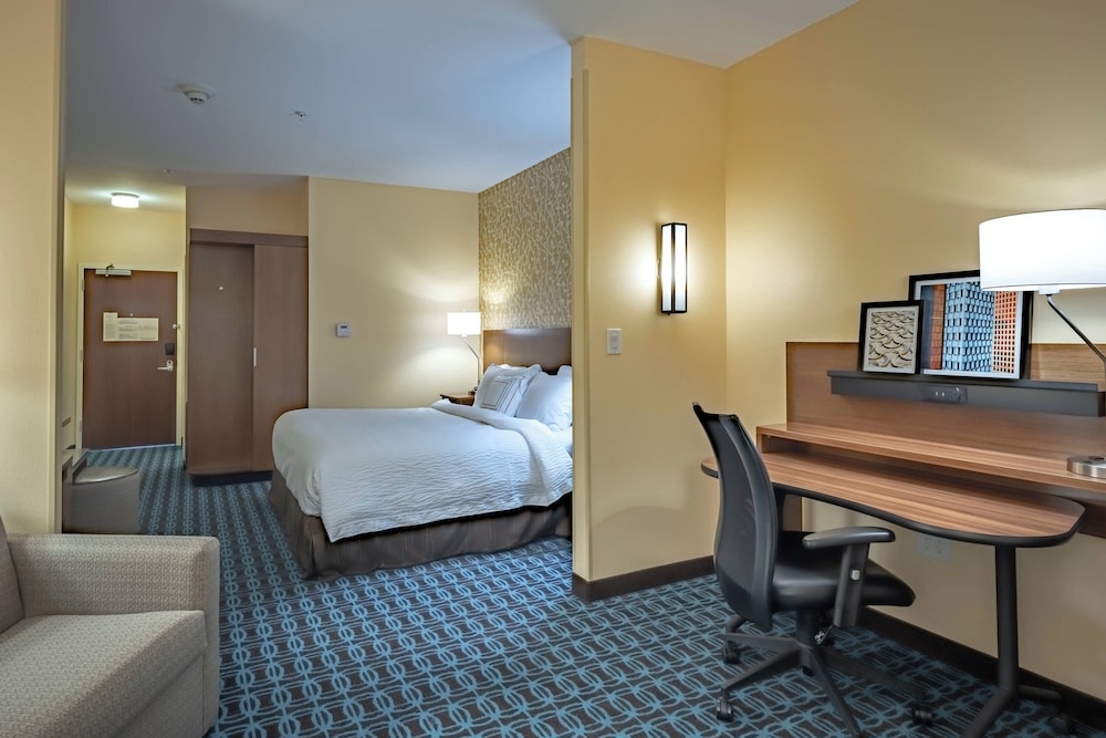 Fairfield Inn & Suites by Marriott Terrell - photo 7