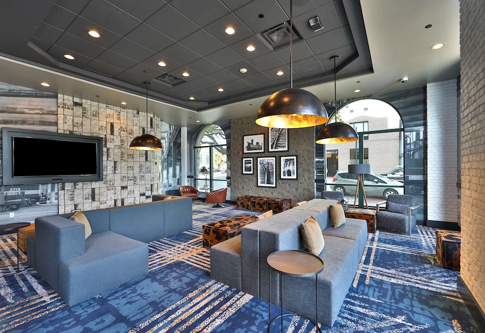 Hilton Garden Inn Savannah Historic District - photo 2