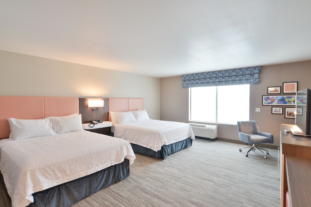 Hampton Inn & Suites Menomonie UW Stout - photo 6