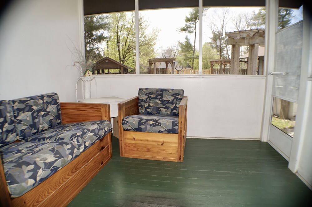 CedarWood Inn - photo 80