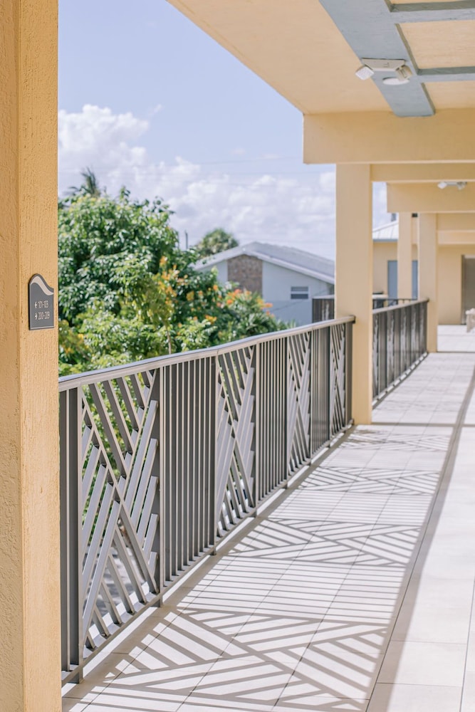 Vistalmar Beach Resort - photo 104