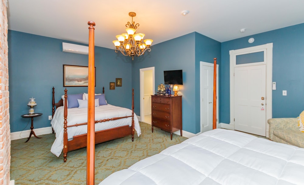 Historic Hotel Broadalbin - photo 36