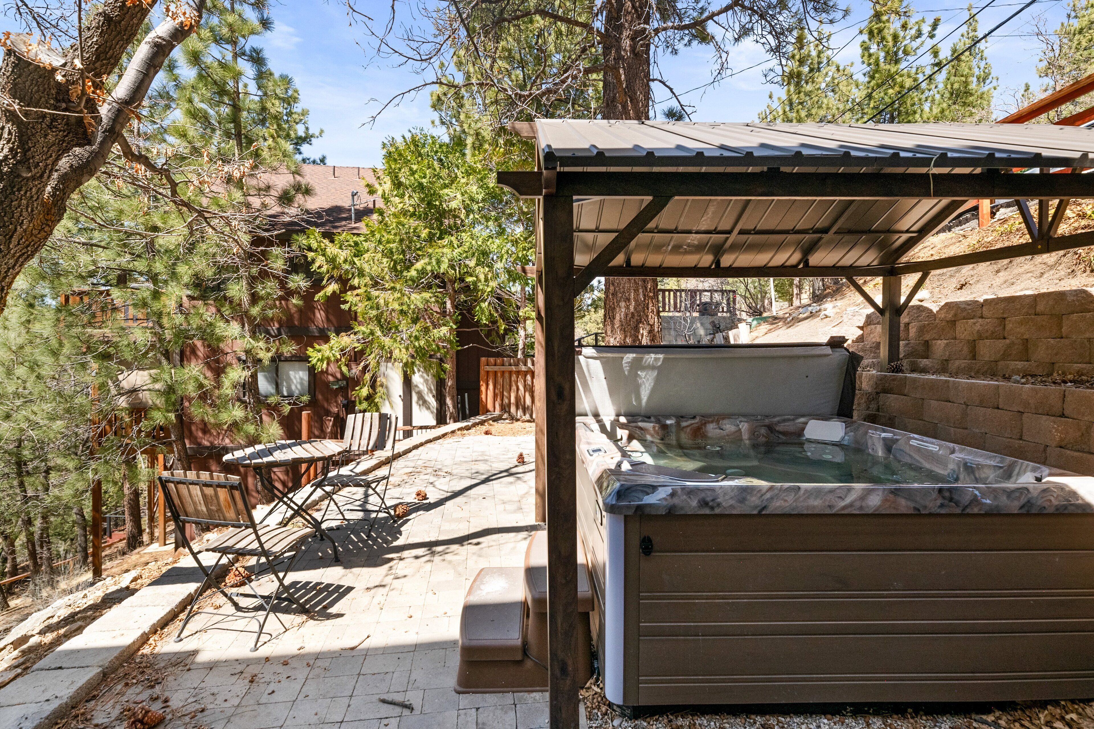 Bear Claw Inn - photo 17