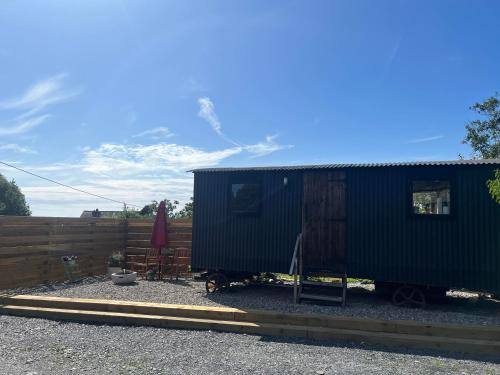 Cwtch Cadi - carbon neutral hotel in Unknown City