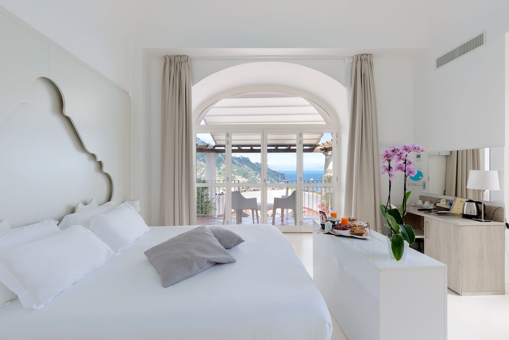 Villa Piedimonte — 4-Star Luxury Hotel in Ravello, Italy