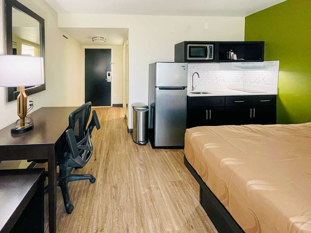 Quality Inn & Suites Lake Charles South - photo 29