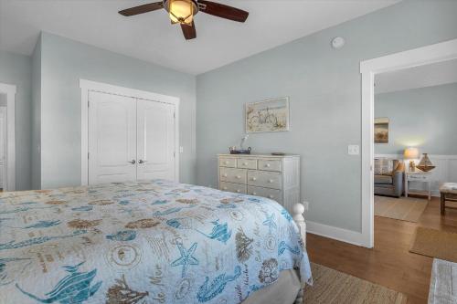 All Summer Long by Oak Island Accommodations - photo 40