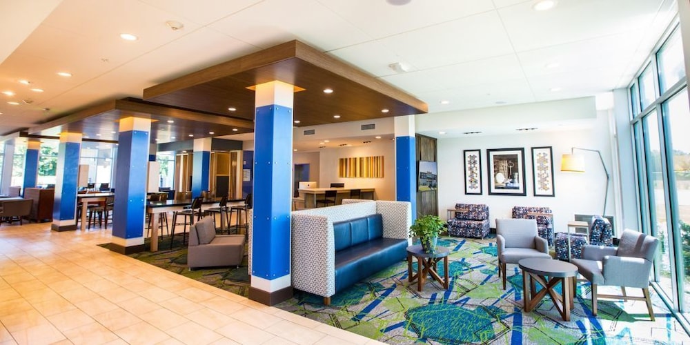 Holiday Inn Express & Suites Greenville S Piedmont by IHG - photo 3