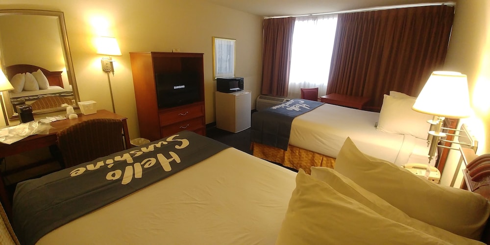 Days Inn by Wyndham Sidney OH - photo 7