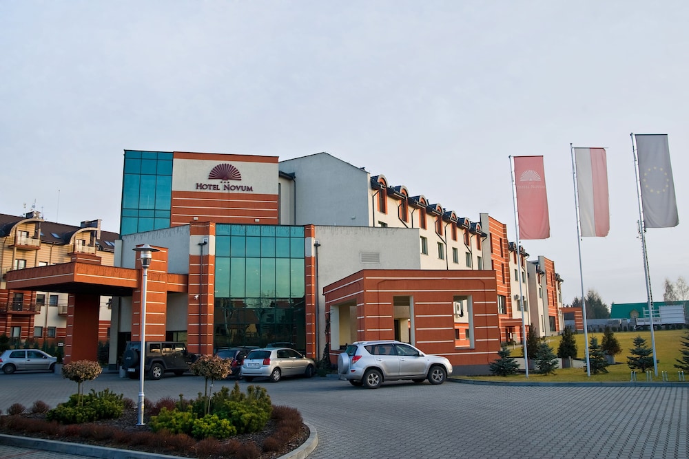 Hotel Novum — hotel in Niepolomice