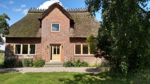 Erholung auf dem Land zwischen Ostsee und Schlei - carbon neutral hotel in Unknown City