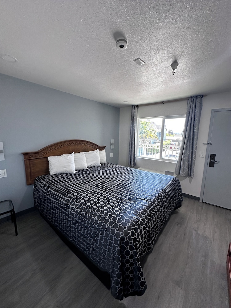 Motel Santa Cruz - photo 24