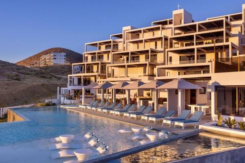 Boutique Condo Ocean Views Luxury Amenities — 4-Star Luxury Hotel in El Pescadero, Mexico