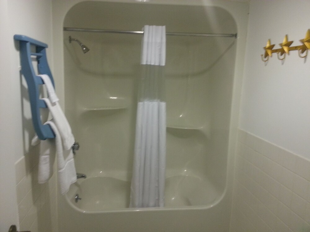 The Charles Inn at Vacationland Inns - photo 15