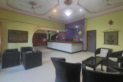 Hotel Paradise — hotel near Jorhat Airport