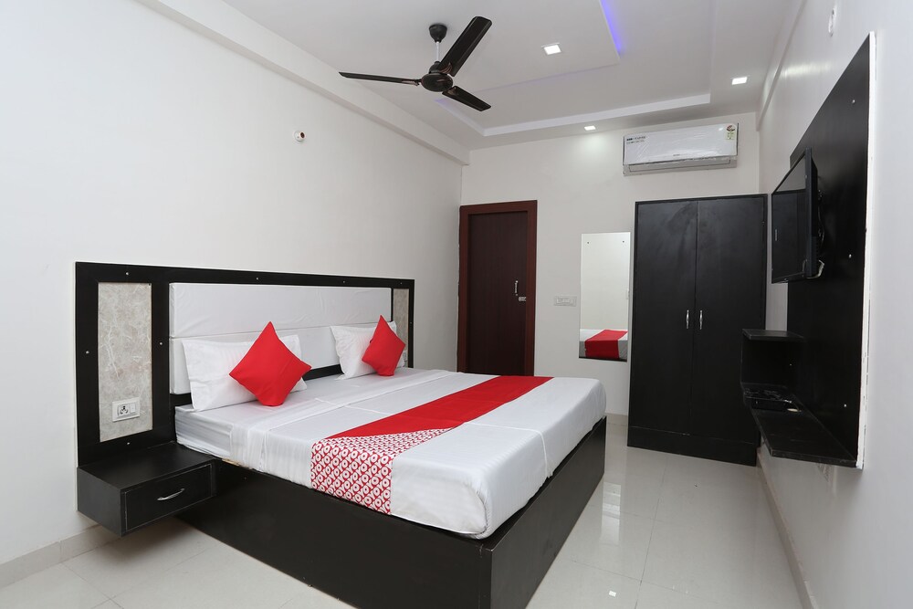 Oyo 37381 Hotel The Elite Inn — Agra