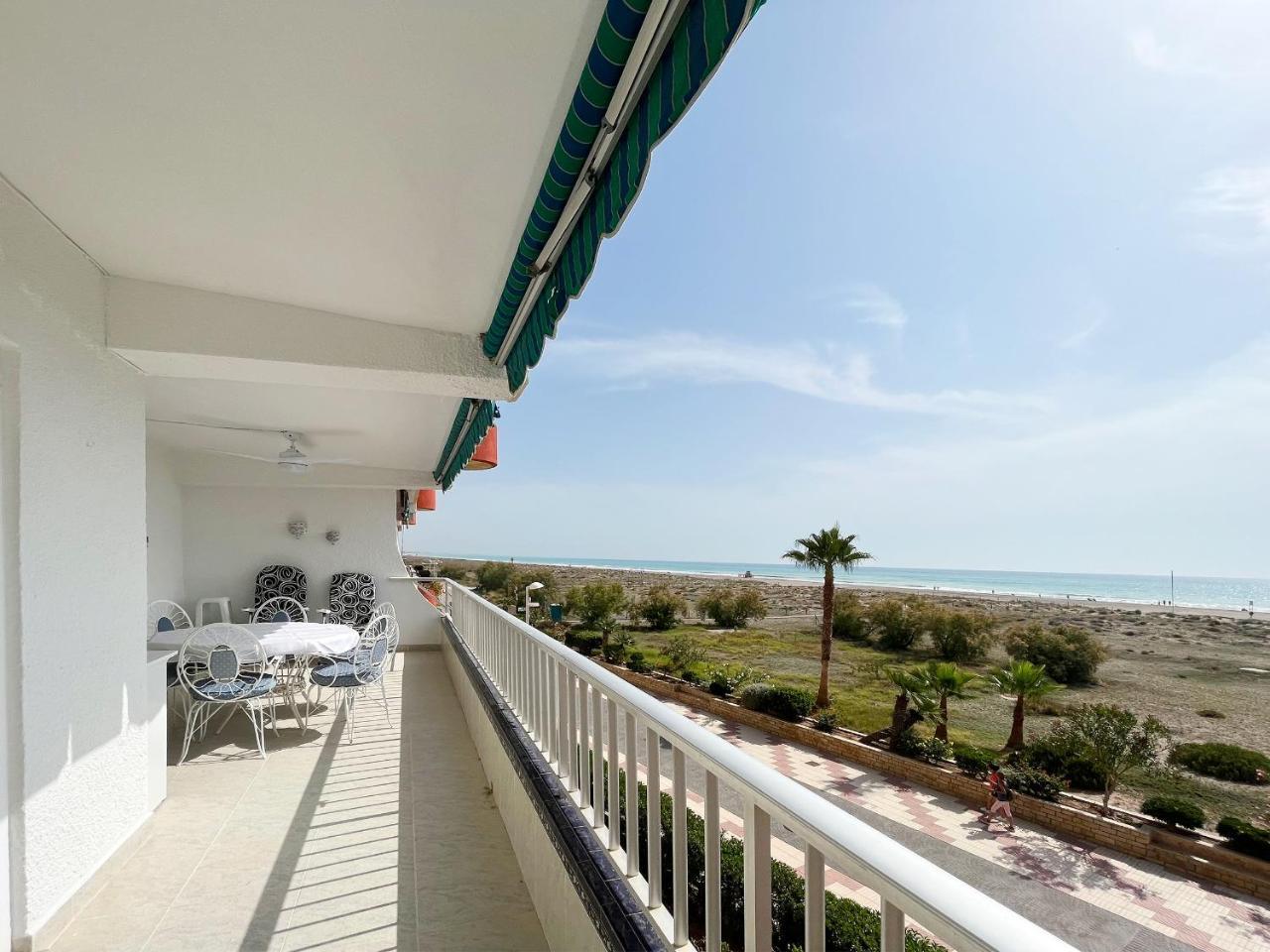 Canet Playa — 4-Star Luxury Hotel in Canet D'en Berenguer, Spain